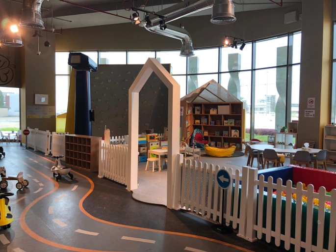 CRAFT AND PLAY